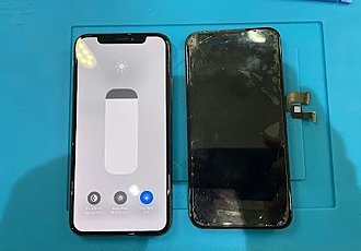 iPhone Xs 画面交換修理です。のイメージ